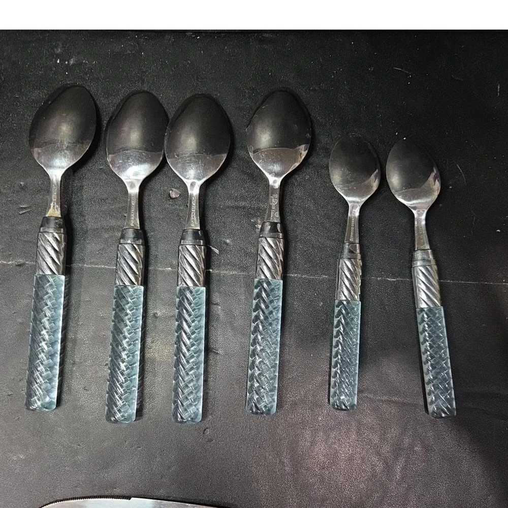 Acrylic Blue Handled Utensils, 17 Piece Set, Plastic Handles, Stainless‎ Steel